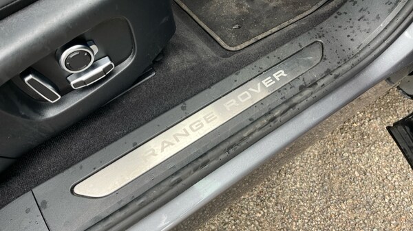 Used Land Rover Range Rover Evoque 2023 for sale - 75483736: Photo 34