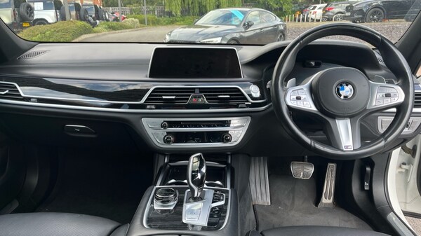 Used BMW 7 Series 2020 for sale - 75483742: Photo 11