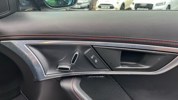 Used Jaguar F-Type 2020 for sale - 75483744: Photo 34