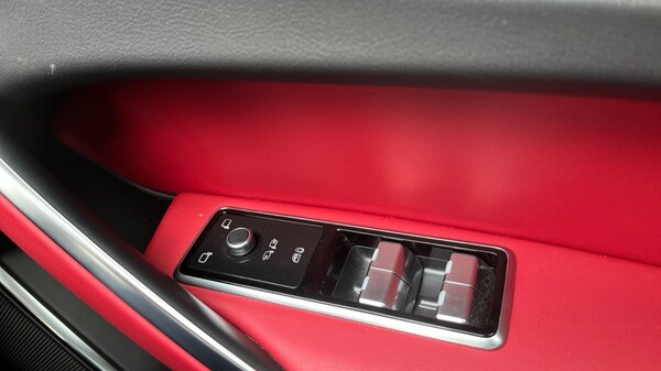 Used Jaguar F-Pace 2023 for sale - 75483733: Photo 34