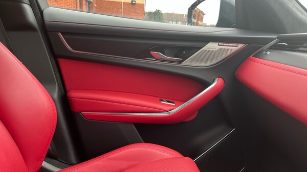 Used Jaguar F-Pace 2023 for sale - 75483733: Photo 39