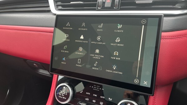 Used Jaguar F-Pace 2023 for sale - 75483733: Photo 41