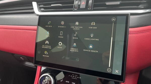 Used Jaguar F-Pace 2023 for sale - 75483733: Photo 42