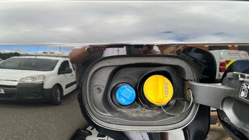 Used Land Rover Defender 2024 for sale - 75874110: Photo 21