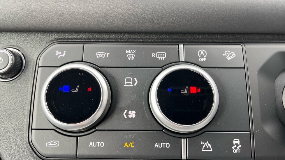 Used Land Rover Defender 2024 for sale - 75874110: Photo 34