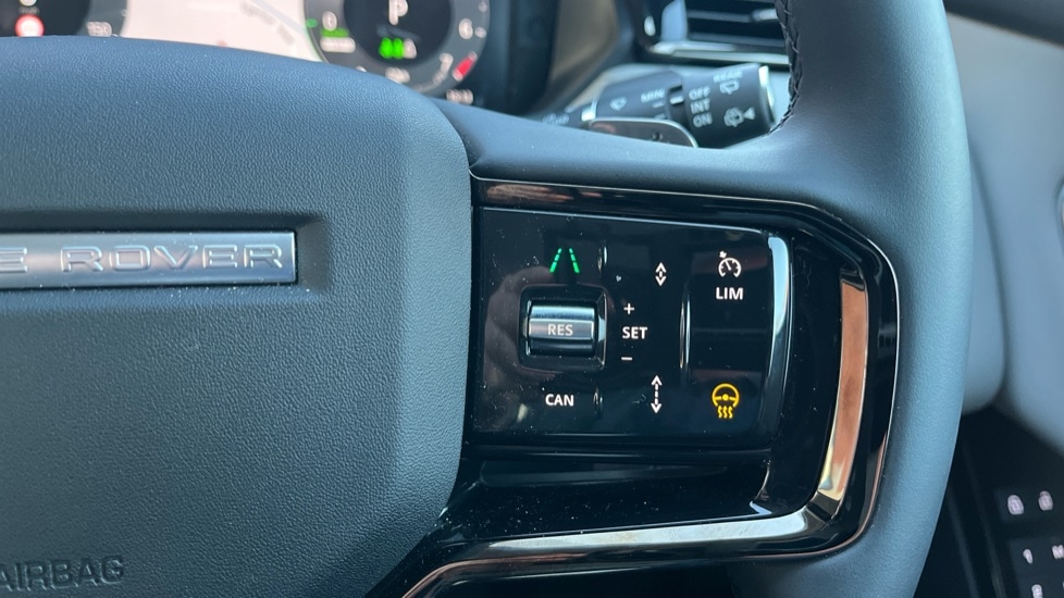 Used Land Rover Range Rover Velar 2025 for sale - 76954466: Photo 22