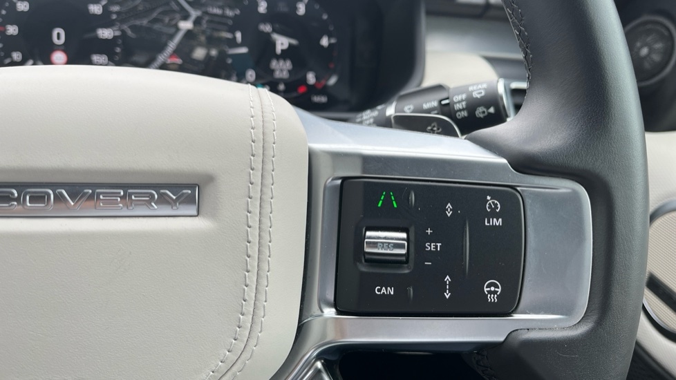 Used Land Rover Discovery 2024 for sale - 76095942: Photo 22