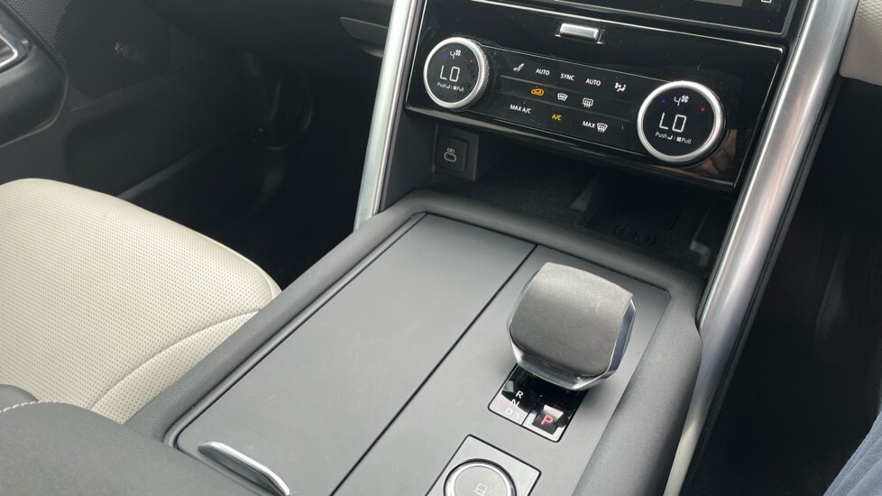 Used Land Rover Discovery 2024 for sale - 76095942: Photo 29