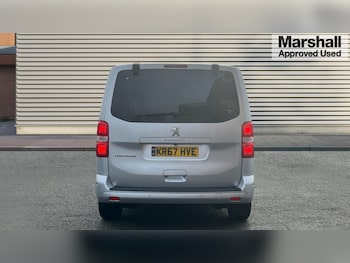 Used Peugeot Traveller 2017 for sale - 76773210: Photo