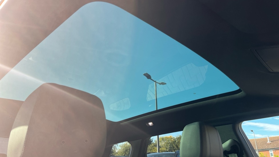 Used Land Rover Range Rover Evoque 2019 for sale - 76154953: Photo 31