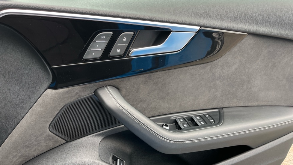 Used Audi A4 2021 for sale - 76289994: Photo 30