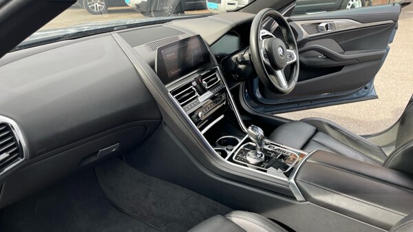 Used BMW 8 Series 2020 for sale - 76116998: Photo 10