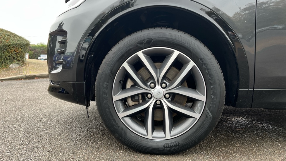 Used Land Rover Discovery Sport 2024 for sale - 76623594: Photo 17