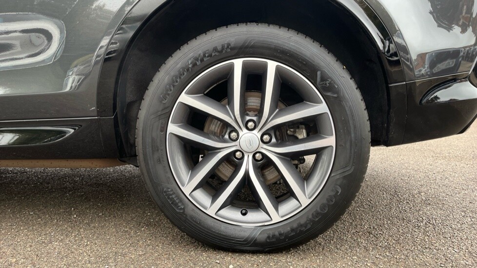 Used Land Rover Discovery Sport 2024 for sale - 76623594: Photo 18