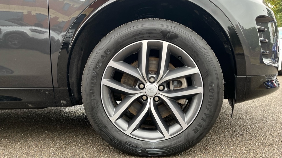 Used Land Rover Discovery Sport 2024 for sale - 76623594: Photo 20