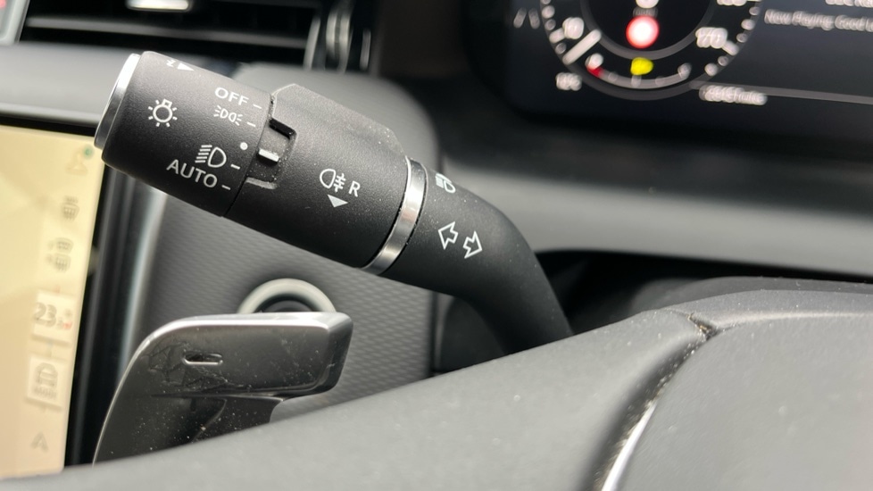 Used Land Rover Discovery Sport 2024 for sale - 76623594: Photo 25