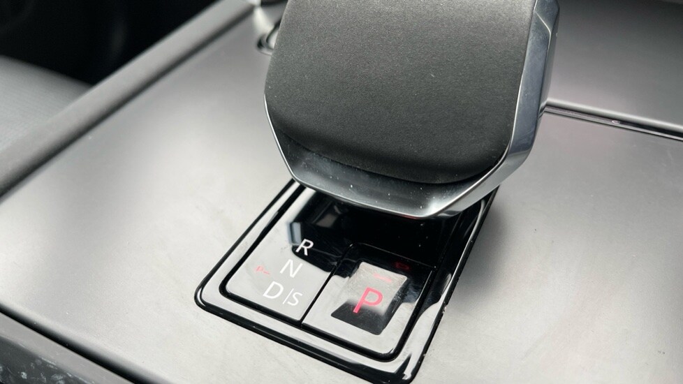 Used Land Rover Discovery Sport 2024 for sale - 76623594: Photo 29