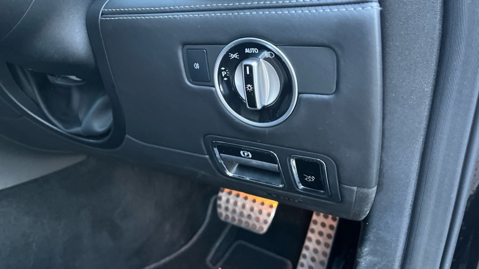 Used Mercedes-Benz AMG GT 2016 for sale - 76514867: Photo 34