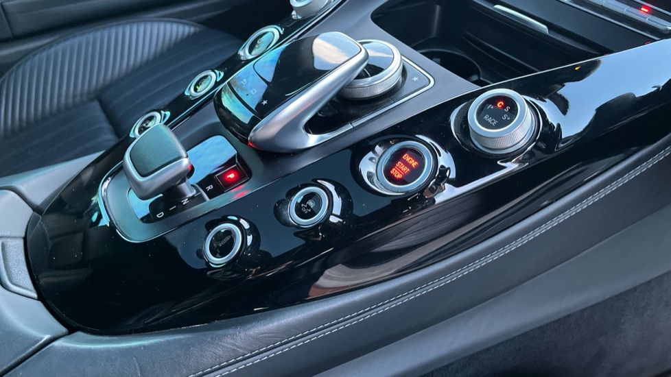 Used Mercedes-Benz AMG GT 2016 for sale - 76514867: Photo 42