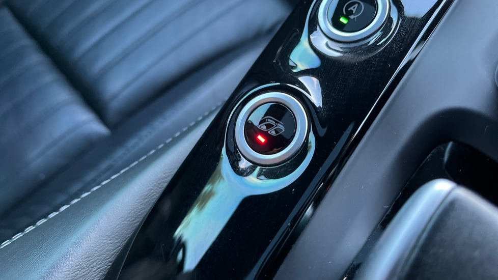 Used Mercedes-Benz AMG GT 2016 for sale - 76514867: Photo 44