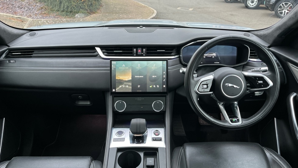 Used Jaguar F-Pace 2021 for sale - 76977643: Photo 11