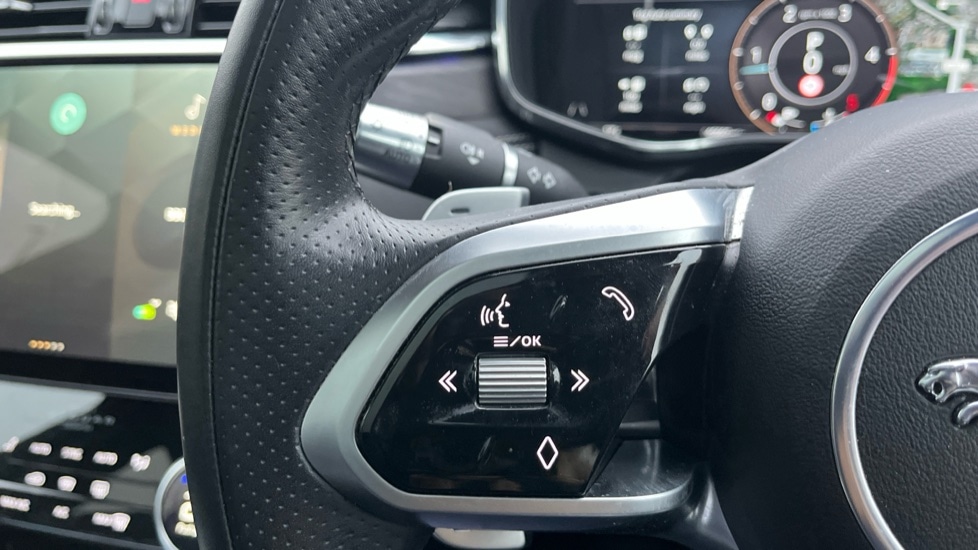 Used Jaguar F-Pace 2021 for sale - 76977643: Photo 23