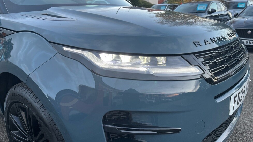 Used Land Rover Range Rover Evoque 2025 for sale - 76966570: Photo 40