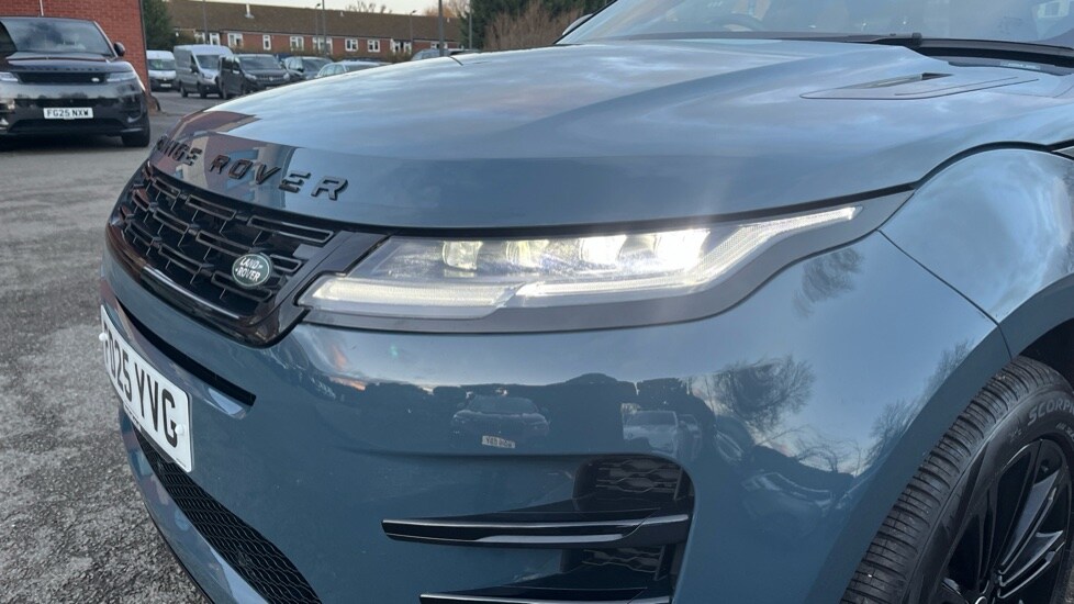 Used Land Rover Range Rover Evoque 2025 for sale - 76966570: Photo 42