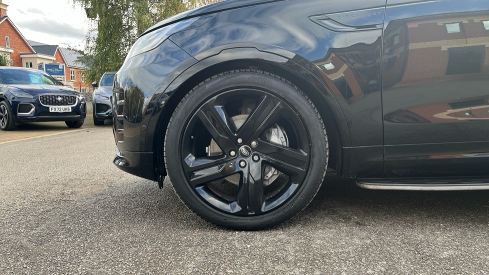 Used Land Rover Discovery 2022 for sale - 76523633: Photo 17