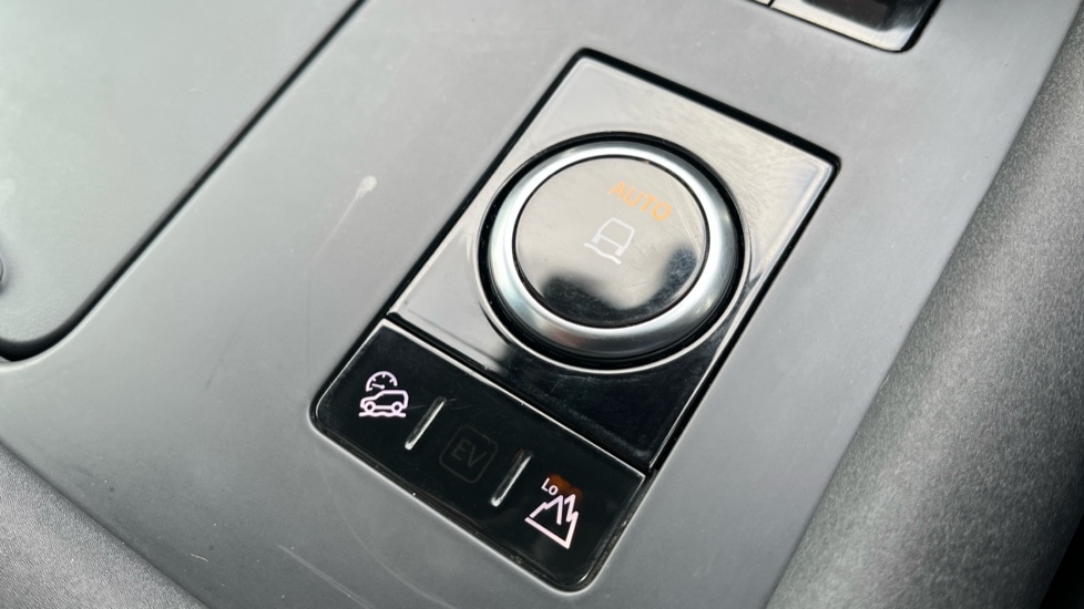 Used Land Rover Discovery 2022 for sale - 76523633: Photo 42