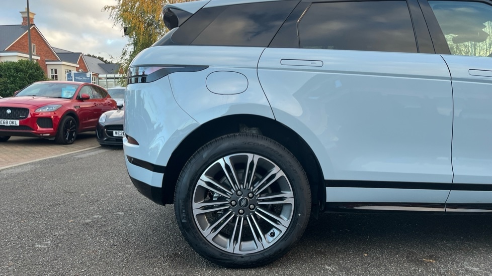 Used Land Rover Range Rover Evoque 2025 for sale - 76766244: Photo 19