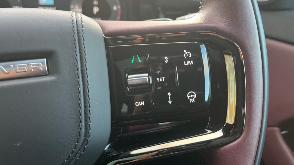 Used Land Rover Range Rover Evoque 2025 for sale - 76766244: Photo 21