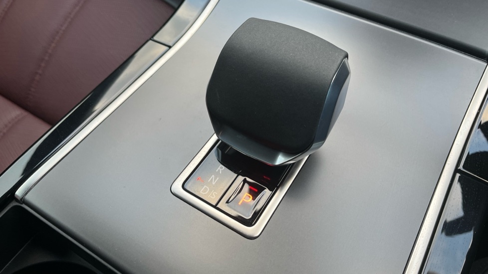 Used Land Rover Range Rover Evoque 2025 for sale - 76766244: Photo 28