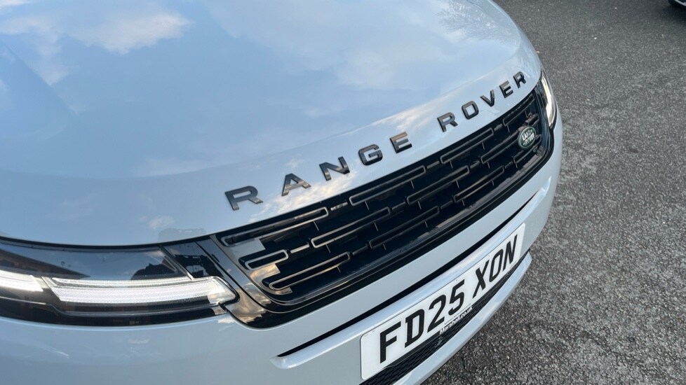 Used Land Rover Range Rover Evoque 2025 for sale - 76766244: Photo 41