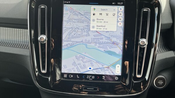 Used Volvo XC40 2023 for sale - 75702477: Photo 26