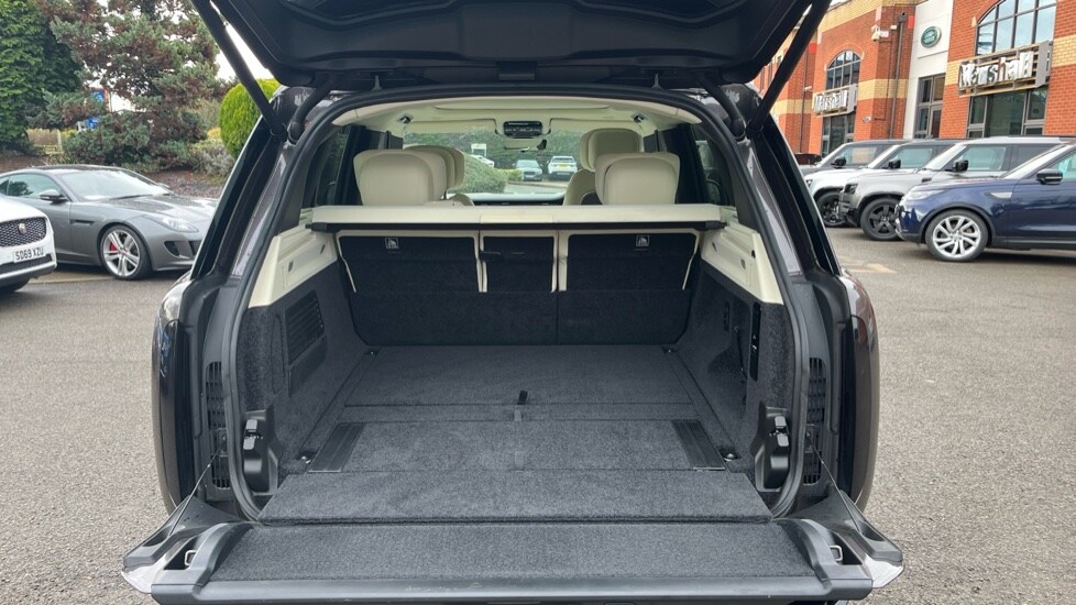 Used Land Rover Range Rover 2023 for sale - 76773249: Photo 15