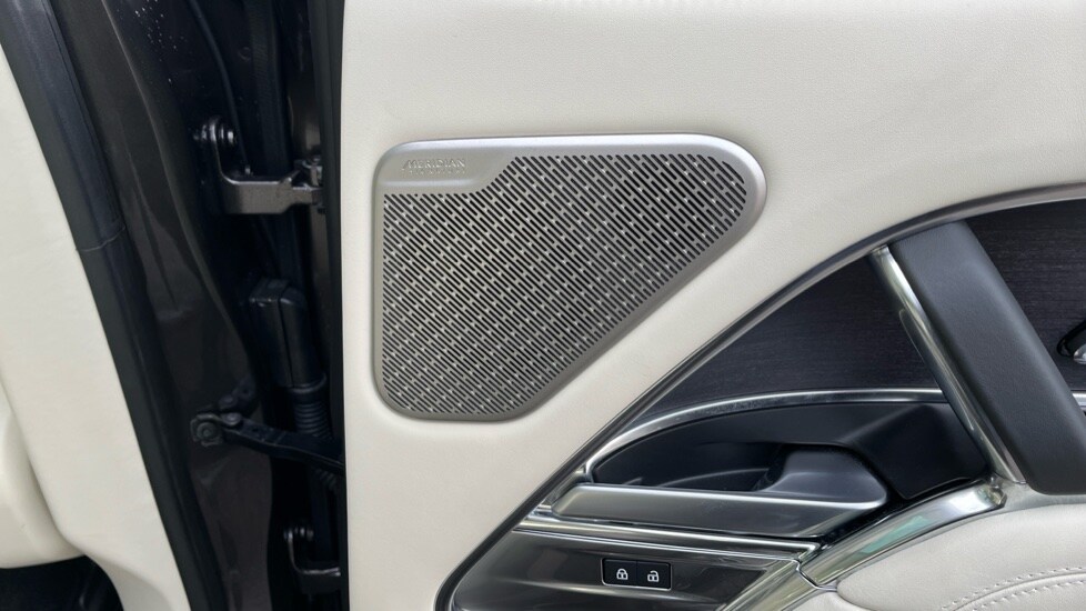 Used Land Rover Range Rover 2023 for sale - 76773249: Photo 48