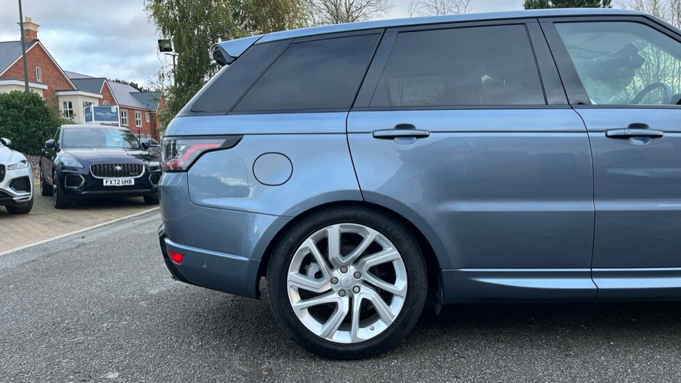 Used Land Rover Range Rover Sport 2019 for sale - 76817692: Photo 18