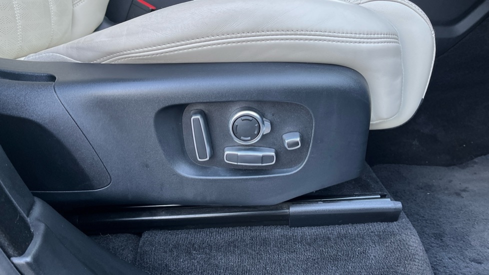 Used Land Rover Range Rover Sport 2019 for sale - 76817692: Photo 31