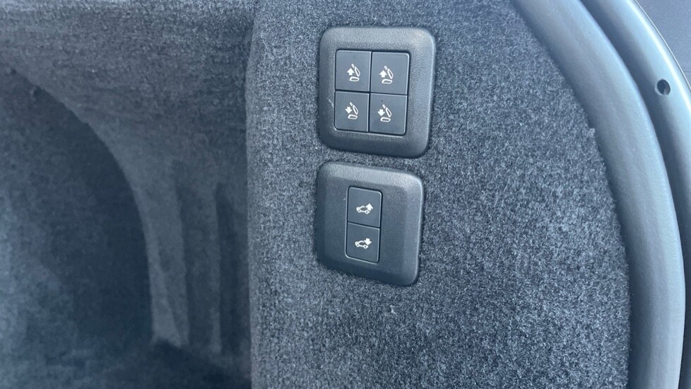 Used Land Rover Range Rover Sport 2019 for sale - 76817692: Photo 44