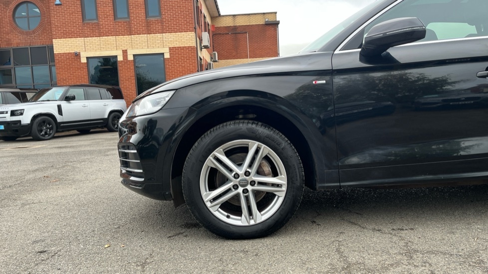 Used Audi Q5 2017 for sale - 76984004: Photo 17