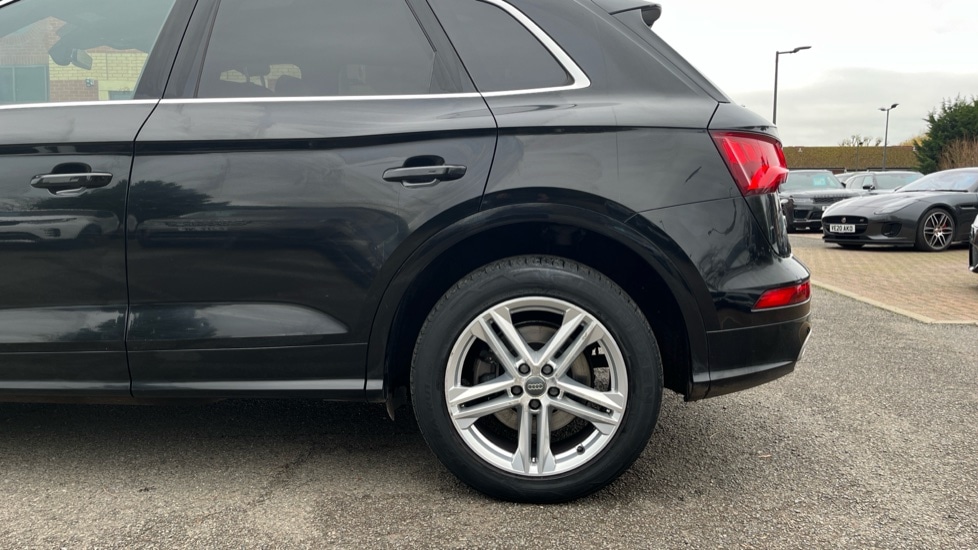 Used Audi Q5 2017 for sale - 76984004: Photo 18