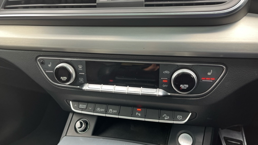 Used Audi Q5 2017 for sale - 76984004: Photo 27