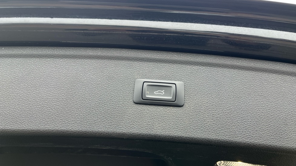 Used Audi Q5 2017 for sale - 76984004: Photo 45