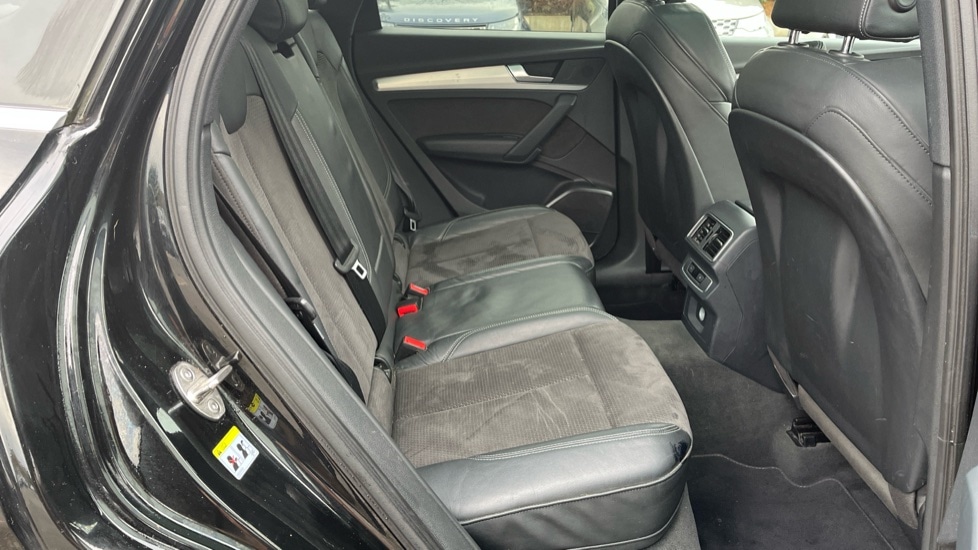 Used Audi Q5 2017 for sale - 76984004: Photo 46