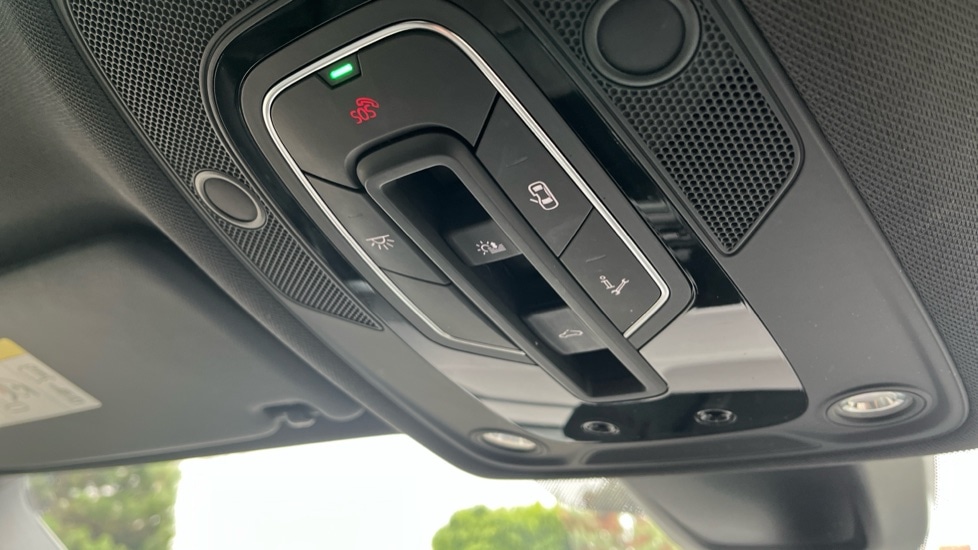 Used Audi Q5 2017 for sale - 76984004: Photo 48