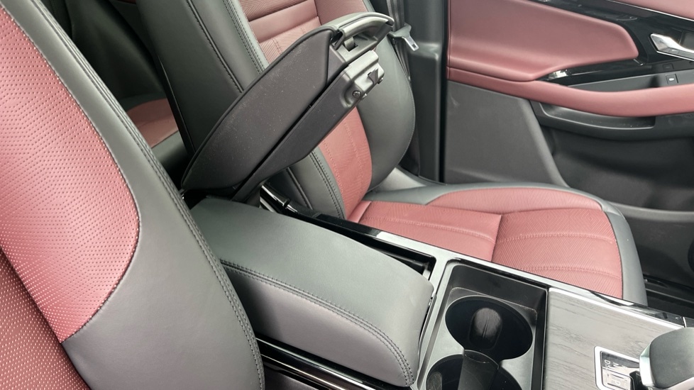 Used Land Rover Range Rover Evoque 2024 for sale - 76203902: Photo 39