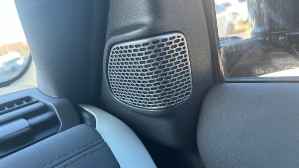 Used Land Rover Defender 2022 for sale - 75565429: Photo 32