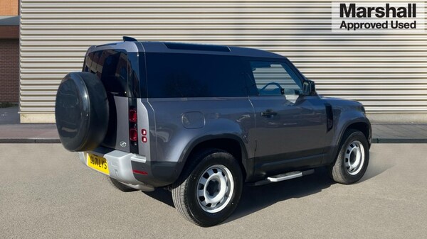 Used Land Rover Defender 2022 for sale - 75565429: Photo 3