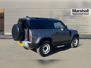 Used Land Rover Defender 2022 for sale - 75565429: Photo